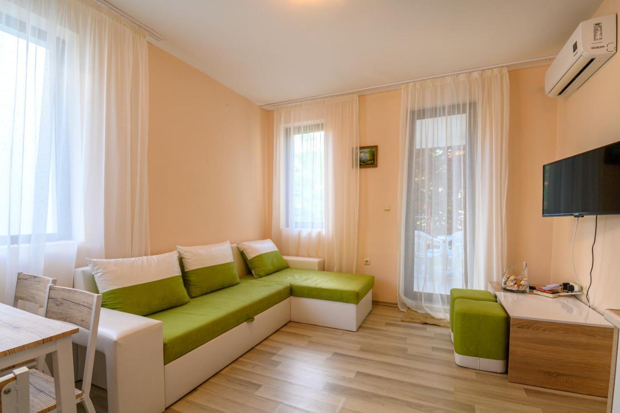 Apollon Apartments Nesebar Ngoại thất bức ảnh