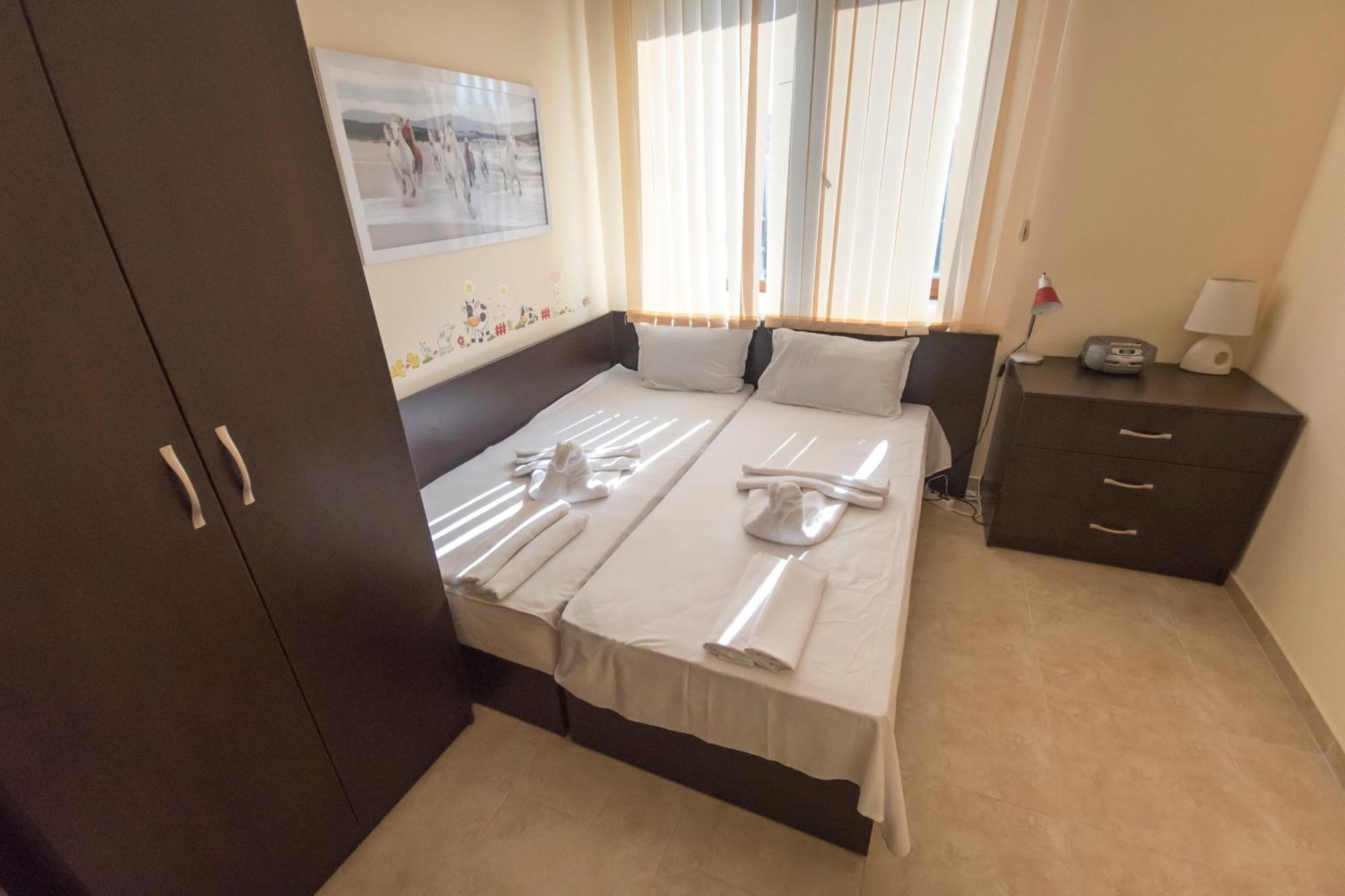 Apollon Apartments Nesebar Ngoại thất bức ảnh